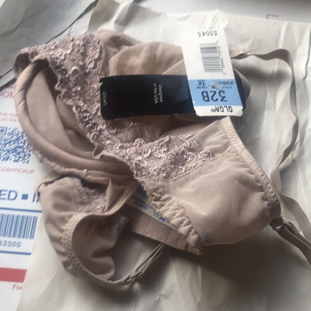COPY - NWT Olga 33043 Simply Perfect Sheer Bra UW Latte